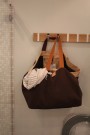 UND Giant - Brown/Sand/Navy thumbnail